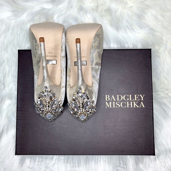 Badgley Mischka Kiara Crystal Back Peep Toe Pump - Picture 3 of 8